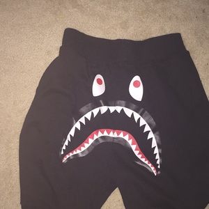 🔥BAPE BLACK SHORTS/LIMITED TIME🔥
